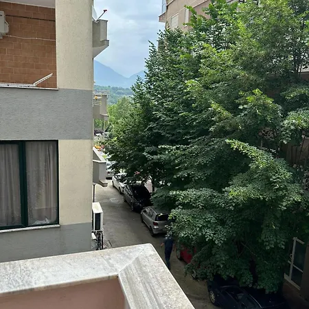 Leo Διαμέρισμα *